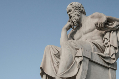Desde Esparta hasta Atenas, de Sócrates a Aristóteles y de Alejandro a Roma, se fue formando buena parte de la tradición intelectual desde donde Occidente construiría su civilización.