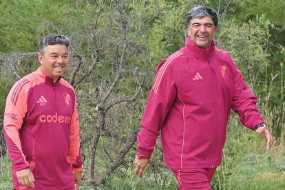 Marcelo Gallardo (izq.) y Matías Biscay (der.) durante su etapa juntos en River Plate.