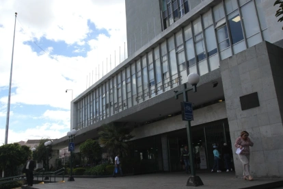 El Banco Central elevó de 2,5% a 2,7% su proyección de crecimiento para este año.