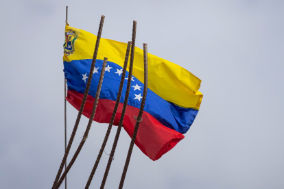 Fotografía de la bandera de Venezuela.