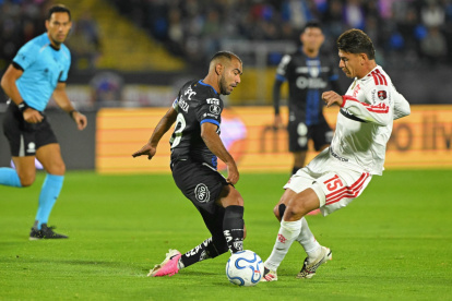 lndependiente del Valle perdió 2-0 en casa ante Flamengo y apunta a conseguir un triunfo en el estadio Maracaná para clasificar a las semifinales de la Copa Libertadores.