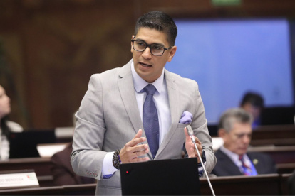 Jaime Estrada renunció a la Asamblea Nacional para ser candidato en Manabí.
