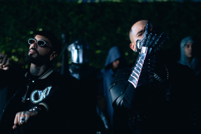 Con “Vamo a vel”, ROA suma a Anuel AA a su recorrido y prepara el terreno para la publicación de su álbum debut.