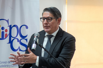 El exjuez nacional Walter Macías es postulante a fiscal general del Estado.