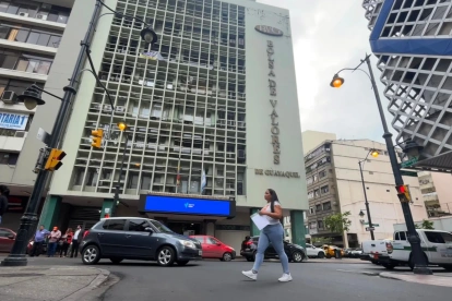 Bolsa de Guayaquil defiende sus controles en el caso del desvío de bonos por $12,3 millones.