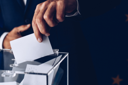 Las próximas elecciones seccionales abrirán nuevamente el debate sobre los partidos políticos, los liderazgos locales y el futuro de las ciudades y prefecturas del país.