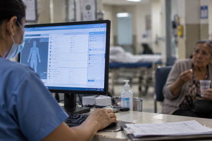 Salud digital. Ecuador destinará $ 240 millones a un proyecto que busca conectar 1.742 establecimientos de salud durante los próximos siete años.