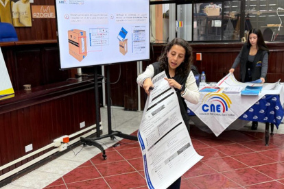 Los más de 600 puntos de capacitación se pueden consultar en la página web del CNE.