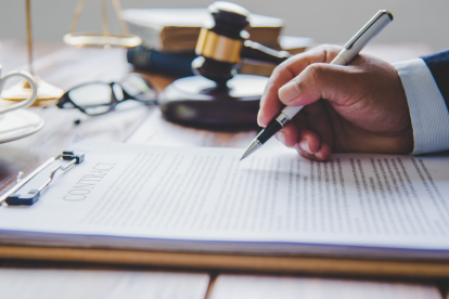La independencia judicial y el respeto al debido proceso son elementos fundamentales para preservar la confianza en la justicia y el Estado de derecho.