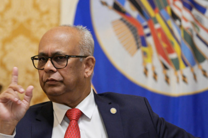 El secretario general de la Organización de los Estados Americanos (OEA), Albert Ramdin, este jueves en Washington (EE.UU.).