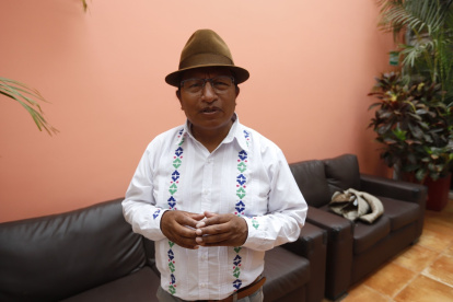 Guillermo Churuchumbi es el coordinador nacional de Pachakutik y fue sancionado por le TCE.
