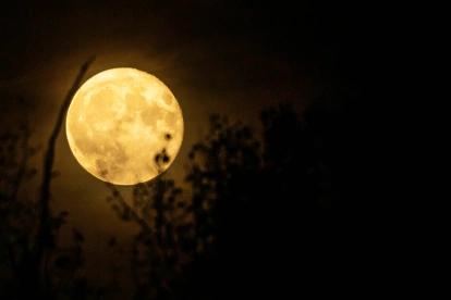 La Luna llena de septiembre tendrá lugar el sábado 26 y será conocida tradicionalmente como la Luna de la Cosecha o Luna del Maíz.