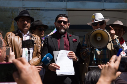 Leonidas Iza y Washington Andrade acudieron a la Corte Constitucional para presentar una Acción Extraordinaria de Protección.