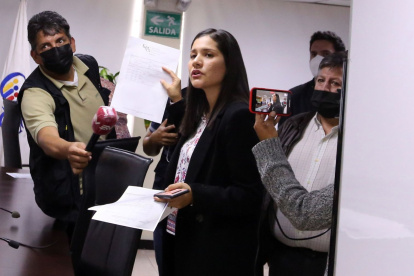 Sofía Almeida fue descalificada como candidata al CPCCS por un fallo del Tribunal Contencioso Electoral.