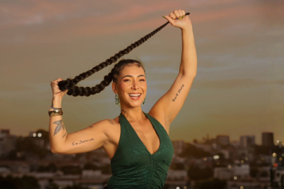 La brasileña, recordada por Ta Dominado, extendió su estadía hasta octubre para presentarse en circos.
