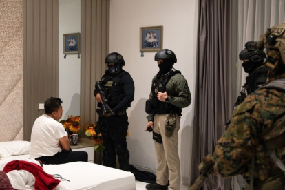 La detención coordinada entre la Policía Nacional y el Comando Sur de EE. UU., el presunto cabecilla de una estructura que trabajaba para el cártel Jalisco Nueva Generación, la califiqué de “excelente” en X.