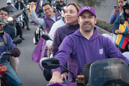 Álvaro Ignacio Guivernau Becker participó en la campaña de Mishel Mancheno para la Asamblea Nacional, en 2025.