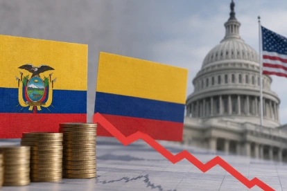 Monedas y las banderas de Ecuador y Colombia frente al Capitolio de Estados Unidos, en una imagen que ilustra la presión sobre los bonos emergentes por el alza de tasas.