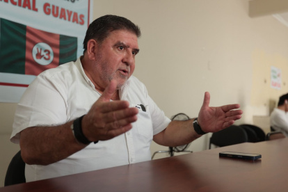 Renán Borbúa, precandidato del PSP a la Prefectura del Guayas, busca volver a competir por el cargo 22 años después de su primer intento.