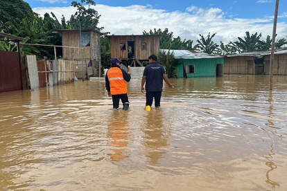 Familias de la ciudadela Las Madres fueron acogidas en viviendas de familiares y otras personas ante las inundaciones.