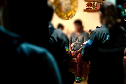 Operativo en el que fue detenido el exalcalde de Camilo Ponce Enríquez, Elías Baldor Bermeo, en julio pasado.