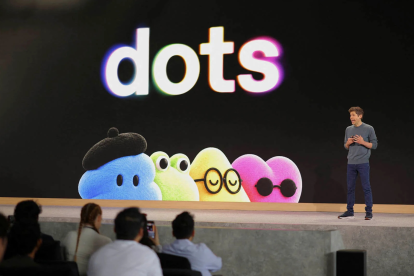 Los agentes Dots permiten establecer reglas y permisos para controlar las acciones que pueden ejecutar de manera autónoma.