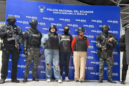 Michelle Macías e Inda Peñarrieta llegaron a Guayaquil desde Bogotá la noche de este martes 29 de septiembre.