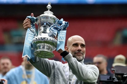 Pep Guardiola dejó el banquillo del conjunto inglés este verano después de una década.