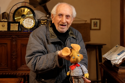 Peppino Mazzullo, actor y doblador italiano reconocido por haber sido durante décadas la voz de Topo Gigio, murió el miércoles 30 de septiembre.