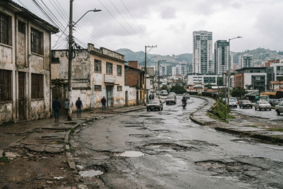 Referencial. Los problemas de infraestructura y servicios públicos se repiten en Ecuador pese al paso de los años.