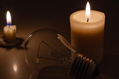 La crisis energética en Ecuador vuelve a poner en debate el consumo de electricidad de los hogares y la capacidad del sistema eléctrico.