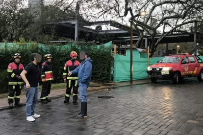 En Tumbaco hubo inundaciones y la obstrucción de un colector.