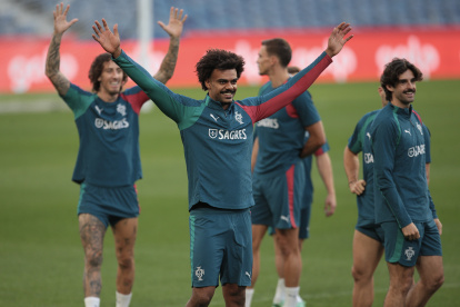 La Selección de Portugal recibe a Noruega en Oporto.