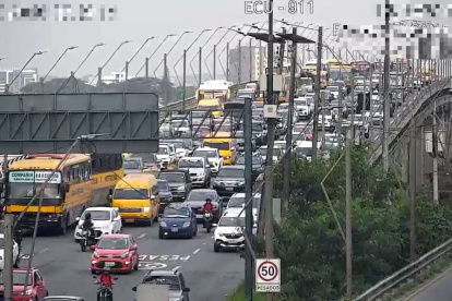 Los siniestros se registraron en distintos puntos de Guayaquil y provocaron congestión durante la mañana de este martes.