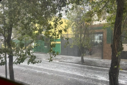 Este 7 de octubre se registra una fuerte lluvia en el norte de Quito.