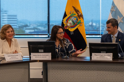 La ministra de Gobierno Nataly Morillo garantizó las votaciones el 29 de noviembre de 2026.