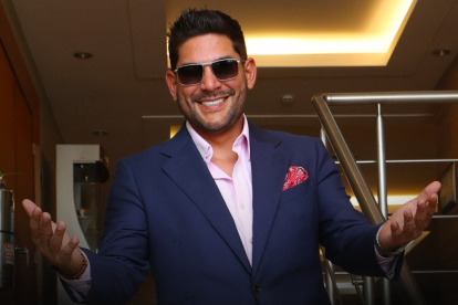 Emilio Pinargote se mantiene alejado de la televisión, pero continúa vinculado al público a través de eventos. Este año es embajador de La mamá de las ferias, en Guayaquil.