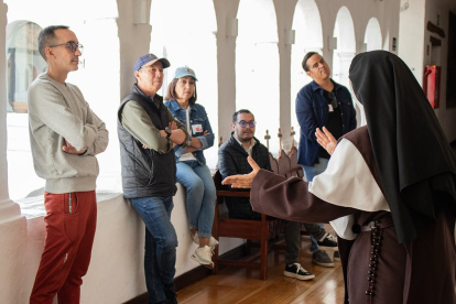 Reflejos ocultos de la Azucena de Quito, un recorrido teatralizado que revisa la figura de Mariana de Jesús se presentará.