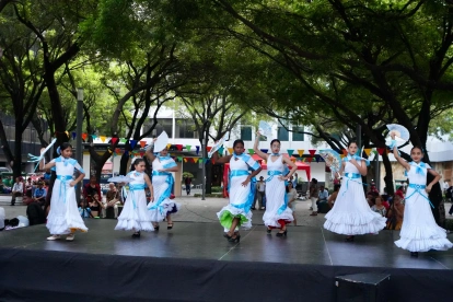 Conciertos, ferias gastronómicas y espectáculos al aire libre forman parte de las opciones para disfrutar del feriado sin gastar en entradas.