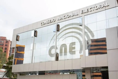El Consejo Nacional Electoral definió un horario para la suspensión de sus trámites en línea.