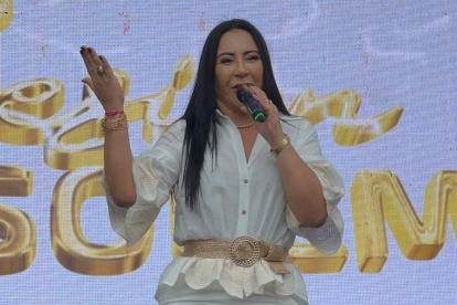 Roberta Zambrano es la carta del oficialismo para buscar la Alcaldía de Esmeraldas en las seccionales 2026.