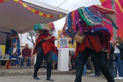 La Contraloría General del Estado identificó irregularidades en los contratos artísticos realizados por el Municipio de Cuenca.