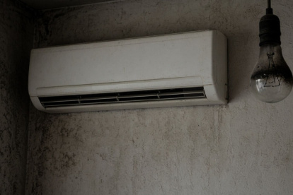 Ciudadanos se levantaron la mañana de este 14 de octubre sin energía eléctrica.