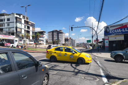 En el sector de La Mañosca (norte de Quito) no había luz este 14 de octubre de 2026.