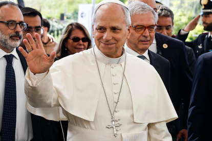 El papa León XIV fue ingresado en el hospital Gemelli de Roma.