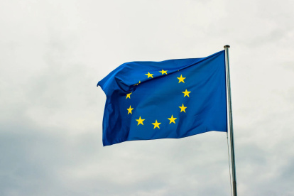 La compañía explicó que mantiene conversaciones con las instituciones europeas para encontrar una solución, aunque no ofreció una fecha para resolver la situación.