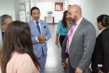 Henry Gaibor (i) fue director de la Judicatura en Pichincha durante la administración d Mario Godoy (d).