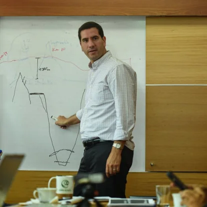 El ministro Luque ha sido una de las personas más cercanas al presidente Daniel Noboa.