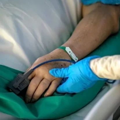 En Ecuador, la eutanasia se despenalizó en febrero de 2024, mediante la Sentencia No. 067-23-IN, emitida por la Corte Constitucional.