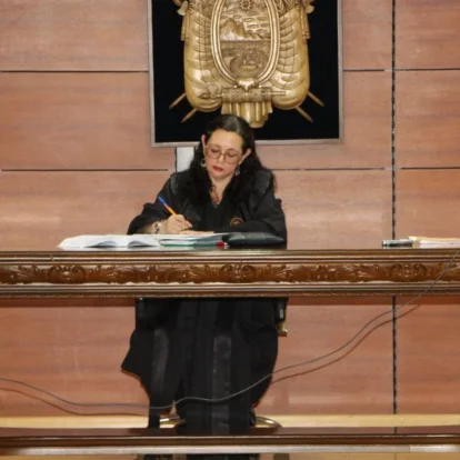 Daniella Camacho lidera el concurso para Fiscal General tras la fase de méritos.